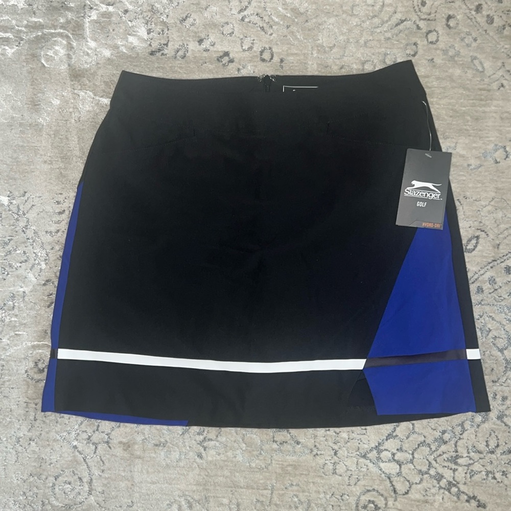 Hydro-Dri women’s golf skort